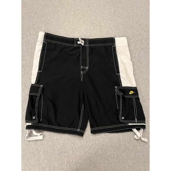 Nike Swim Trunks Men's Large Black‎ White Pockets Drawstring Cargo Shorts - Picture 1 of 15